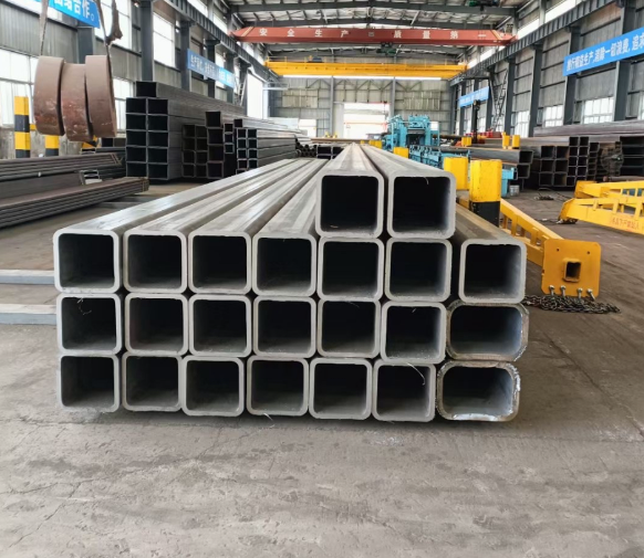 大口径方管